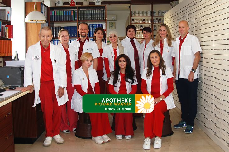 Gruppenbild Richard Wagner Apotheke 2025